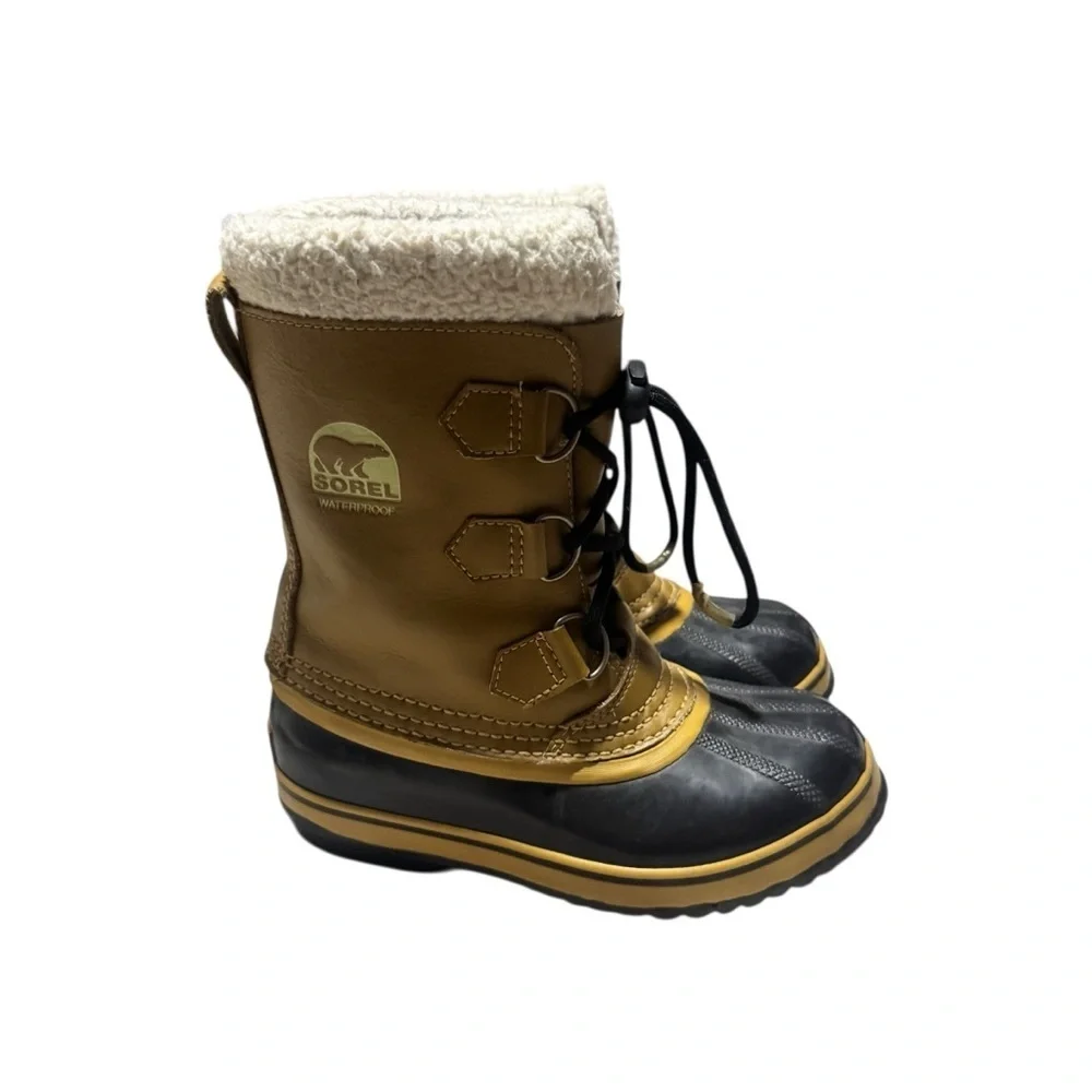 Sorel Caribou Snow Boots Insulated Waterproof Winter Tan Blaack Youth Size 2
